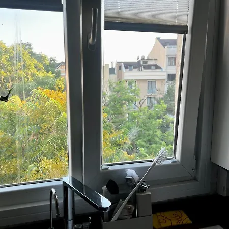 Δωμάτια σε οικογενειακή κατοικία Tranquille + Personal Bathroom @akasya Avm Κωνσταντινούπολη